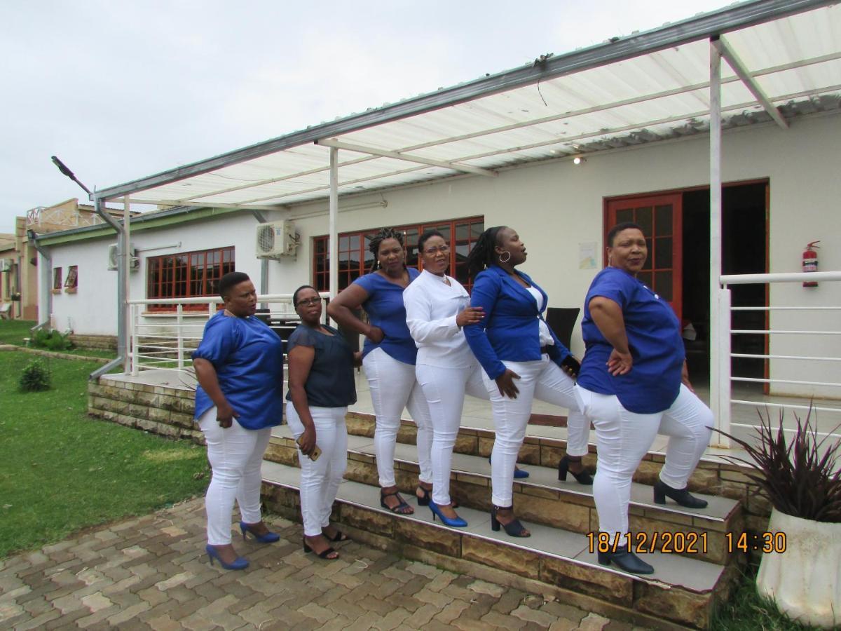 Aloes Lodge Leribe エクステリア 写真