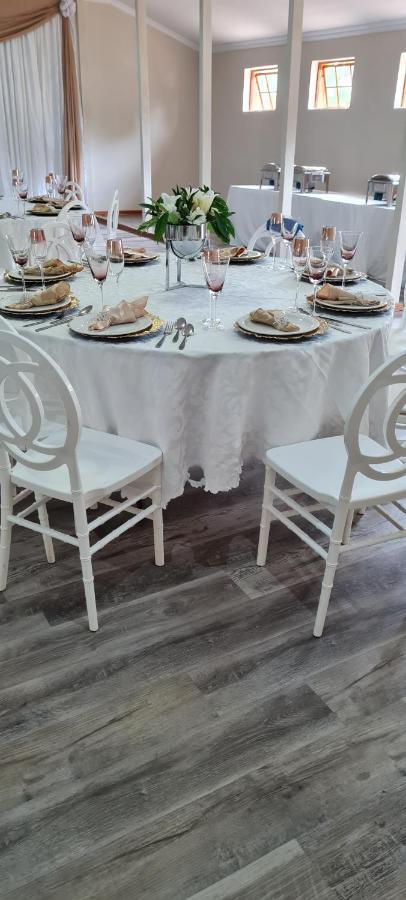 Aloes Lodge Leribe エクステリア 写真