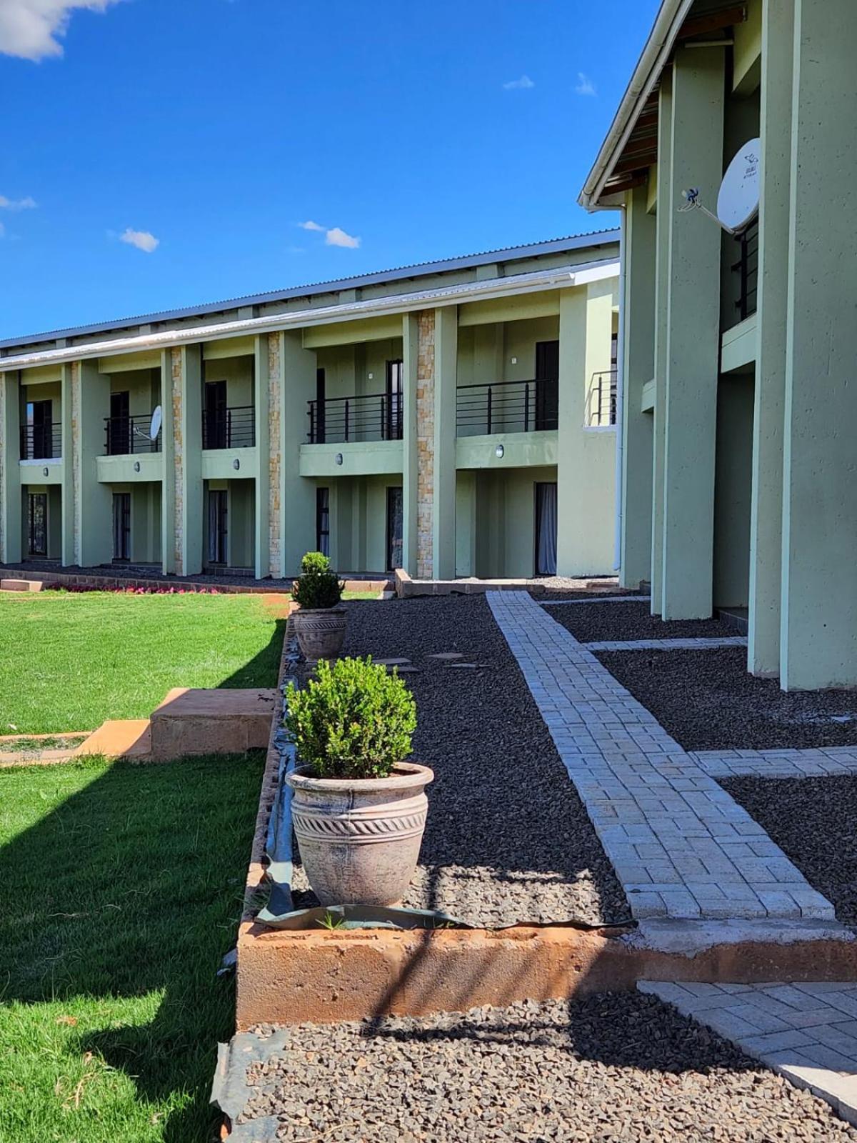 Aloes Lodge Leribe エクステリア 写真