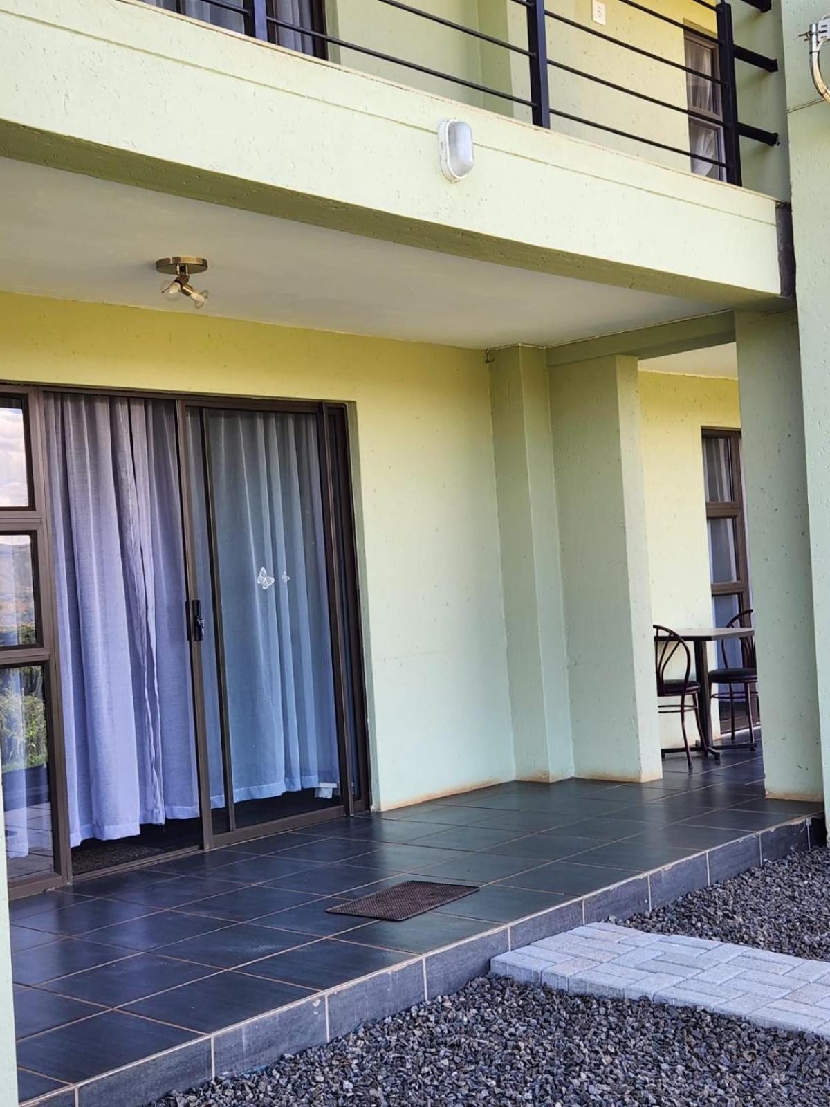 Aloes Lodge Leribe エクステリア 写真